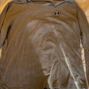 Under Armour Men's Heather Gray Long Sleeve Tee